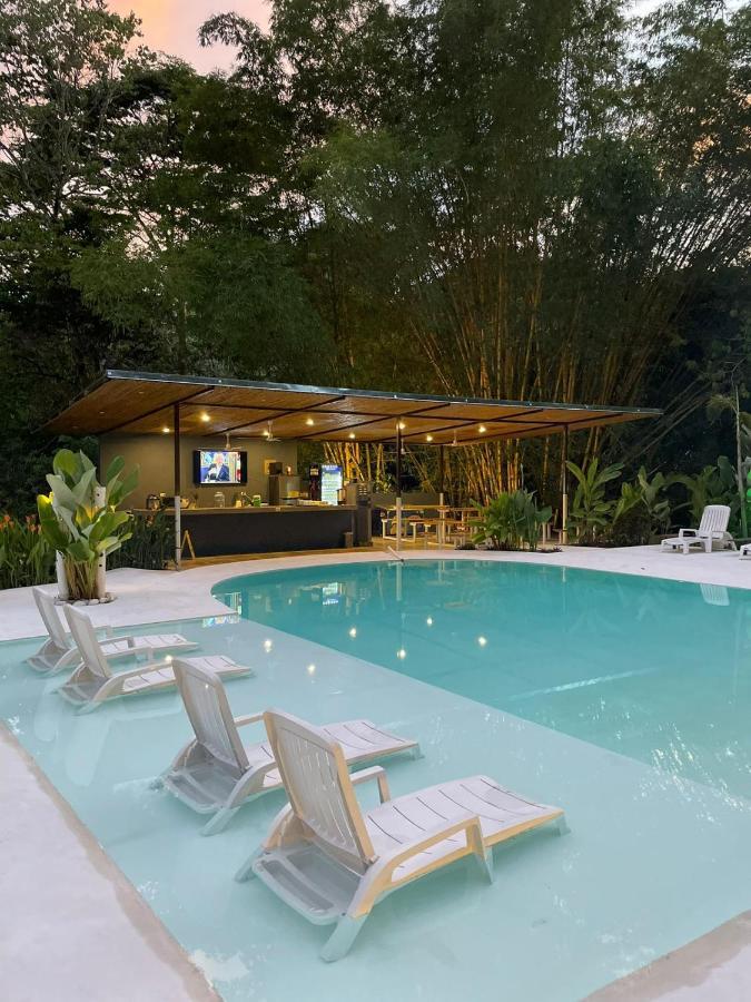 Grand Park Manuel Antonio Hotel Quepos Kültér fotó